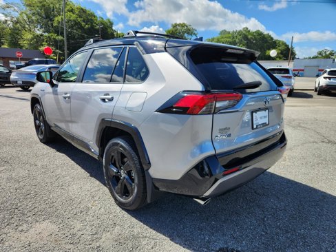 Used 2021 Toyota RAV4 XSE image 5