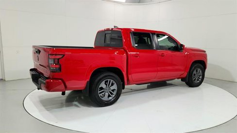 Used 2025 Nissan Frontier SV w/ SV Convenience Package image 8