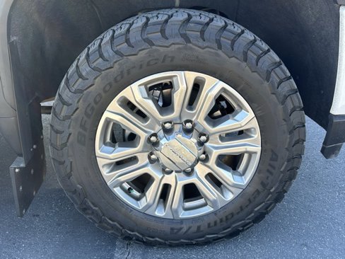 Certified 2023 GMC Sierra 3500 Denali w/ Technology Package image 13