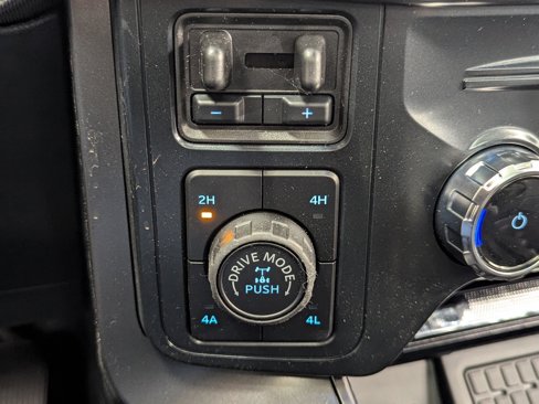 New 2025 Ford F150 Lariat image 30