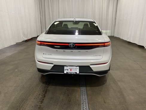 New 2026 Toyota Crown Limited w/ Advanced Technology Package image 4