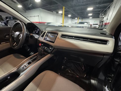 Used 2019 Honda HR-V EX image 16