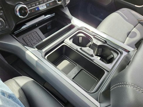 New 2025 Ford F350 Lariat w/ Black Appearance Package image 26