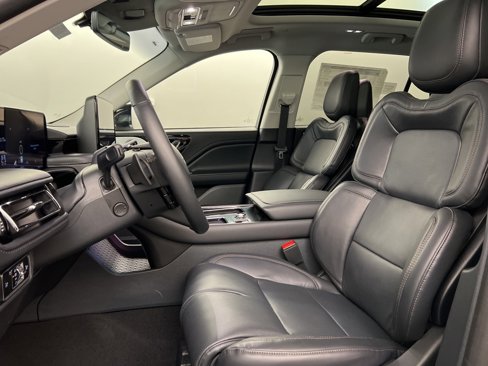 New 2025 Lincoln Aviator Reserve w/ Equipment Group 201A image 26