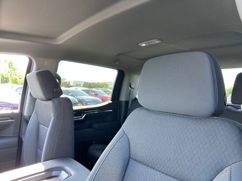 New 2026 Chevrolet Silverado 1500 LT image 17