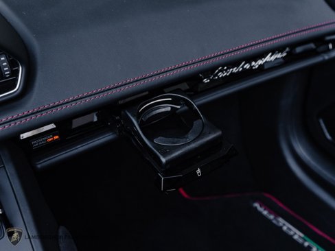 Used 2021 Lamborghini Huracan EVO image 15