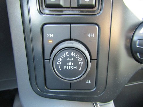 New 2025 Ford F150 XLT w/ Equipment Group 302A MID image 29