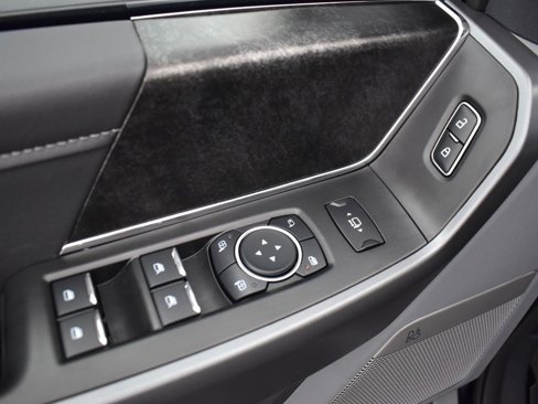 New 2025 Ford F350 XLT image 11