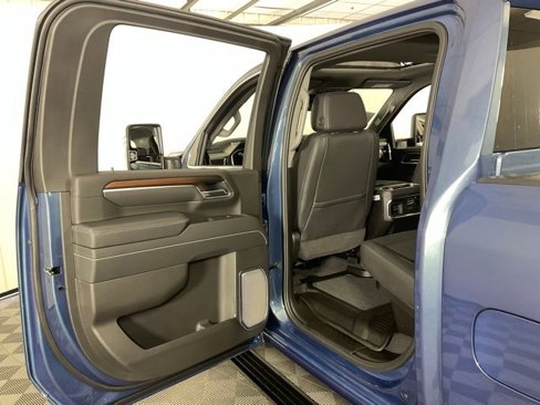 New 2026 GMC Sierra 2500 Denali w/ Denali Reserve Package image 33