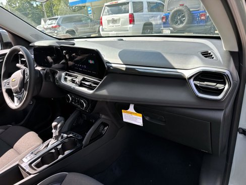 New 2026 Chevrolet TrailBlazer LT w/ Convenience Package image 7