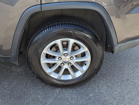 Used 2015 Jeep Grand Cherokee Laredo w/ Quick Order Package 23E image 29