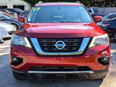 Used 2017 Nissan Pathfinder SL w/ SL Premium Package image 2