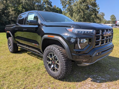 New 2026 GMC Canyon AT4X image 3