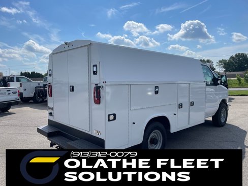 New 2026 Ford E-350 and Econoline 350 Super Duty w/ Power Equipment Group image 6