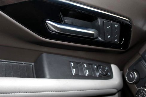 New 2025 Chevrolet Tahoe LT w/ Comfort Package image 12