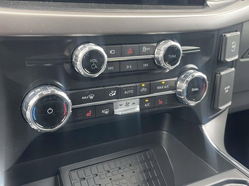 New 2025 Ford F150 XLT image 13