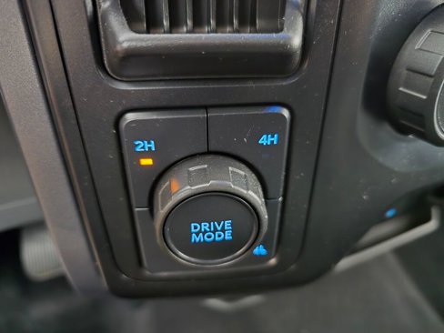 Used 2023 Ford F150 XLT image 28