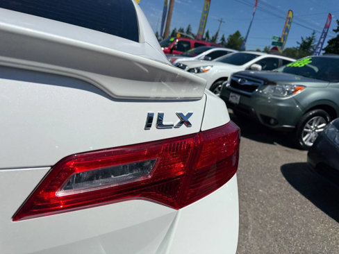Used 2014 Acura ILX w/ Technology Package image 12