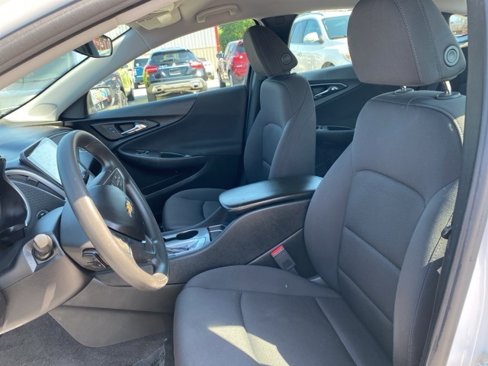 Used 2019 Chevrolet Malibu LS image 10