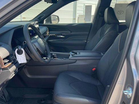 New 2026 Toyota Grand Highlander AWD Hybrid image 21