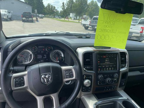 Used 2017 RAM 1500 Laramie w/ Convenience Group image 20
