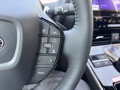 New 2025 Subaru Solterra Limited image 24