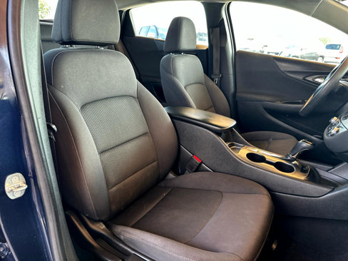 Used 2017 Chevrolet Malibu LS image 49
