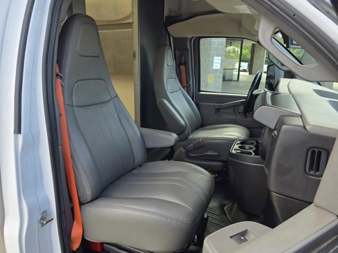 Used 2023 Chevrolet Express 3500 w/ Power Convenience Package image 35