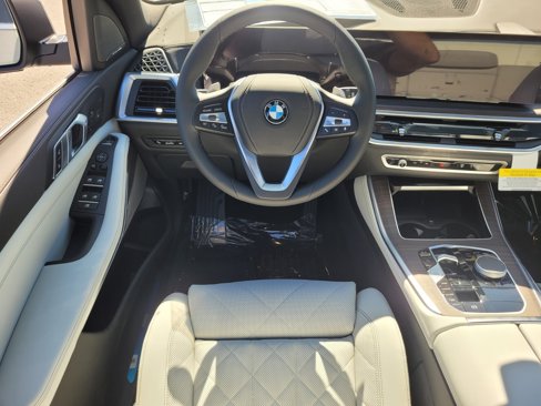 New 2026 BMW X5 xDrive40i image 12
