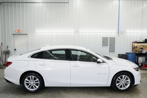 Used 2016 Chevrolet Malibu LT image 16