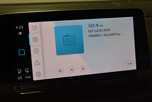 Used 2024 Volkswagen Atlas SE image 25