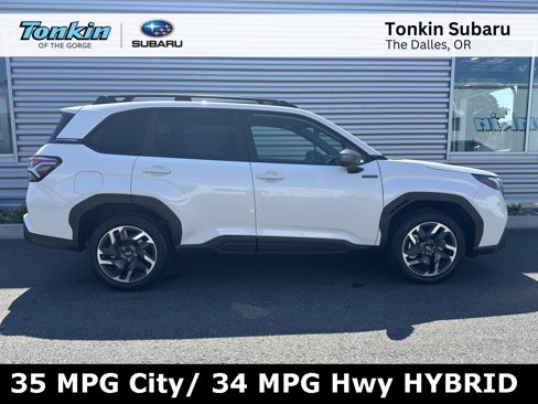 New 2025 Subaru Forester Premium image 2