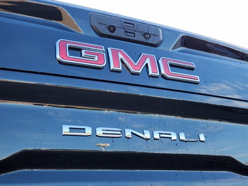 New 2025 GMC Sierra 3500 Denali w/ Denali Reserve Package image 44