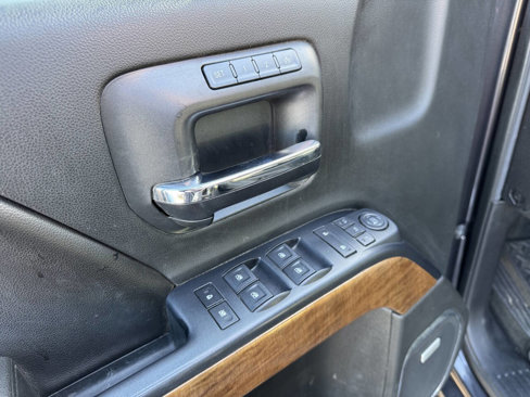 Used 2016 Chevrolet Silverado 3500 LTZ w/ Duramax Plus Package image 11