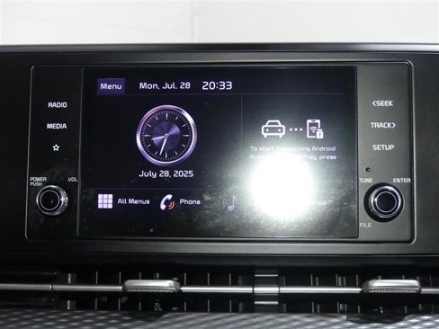 Used 2022 Kia Carnival LX image 36