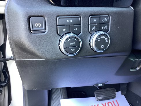 New 2026 GMC Sierra 1500 SLE w/ Preferred Package image 19