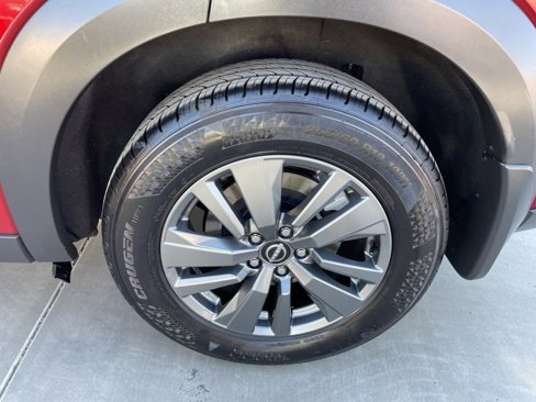 Used 2024 Nissan Pathfinder SV w/ Lighting Package (N92) image 45