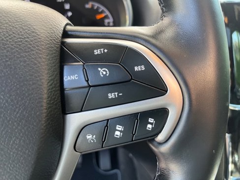 Used 2021 Jeep Grand Cherokee Limited w/ Quick Order Package 28K 80th image 17