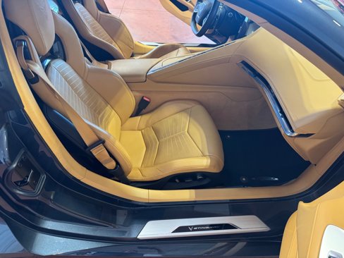 Used 2020 Chevrolet Corvette Stingray Premium Cpe w/ 3LT Preferred Equipment Group image 23