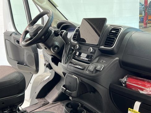 New 2025 RAM ProMaster 2500 w/ Advanced Safety Group image 25