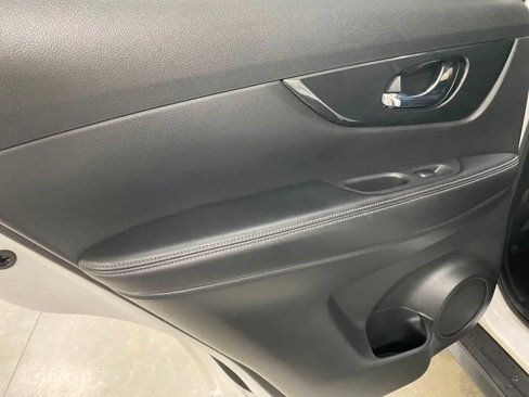 Used 2017 Nissan Rogue S w/ S Appearance Package image 32