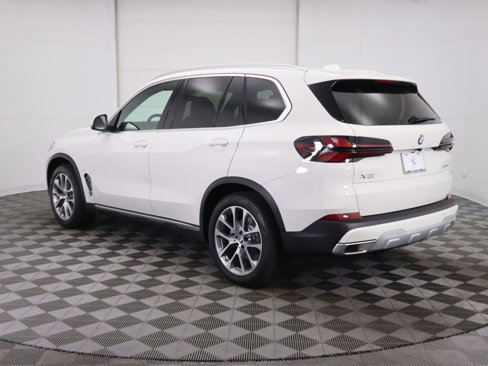 Used 2025 BMW X5 sDrive40i image 7