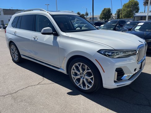 Used 2022 BMW X7 xDrive40i w/ Premium Package image 1