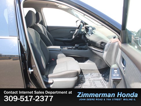 Used 2021 Nissan Rogue SV image 19