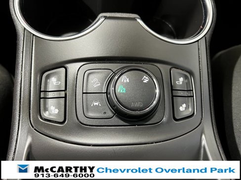 Used 2024 GMC Terrain SLT image 22
