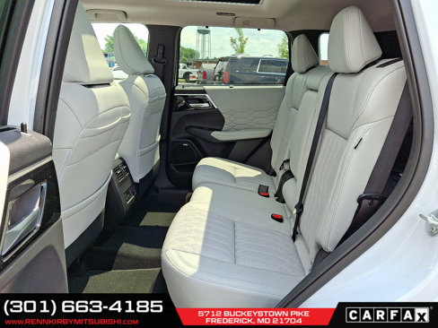 New 2025 Mitsubishi Outlander SEL image 6