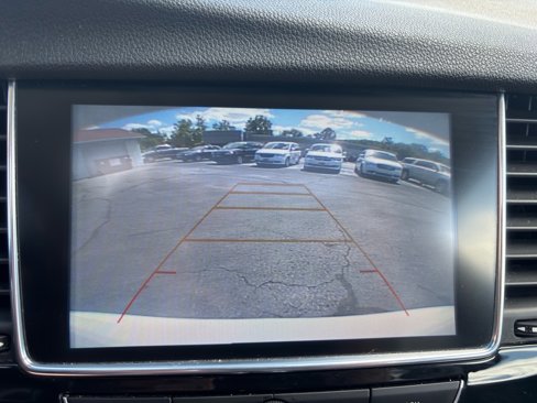 Used 2019 Buick Encore Essence image 37