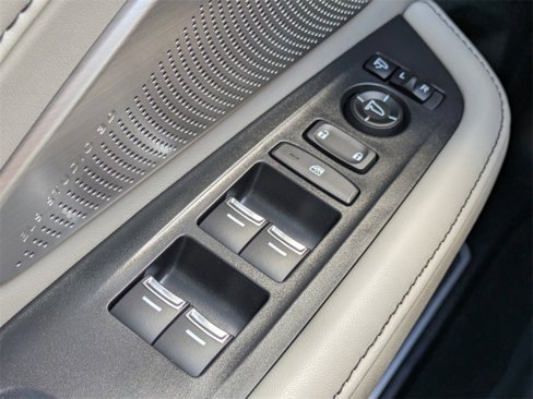 Used 2025 Acura RDX SH-AWD w/ Advance Package image 25