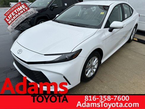 New 2026 Toyota Camry LE image 4