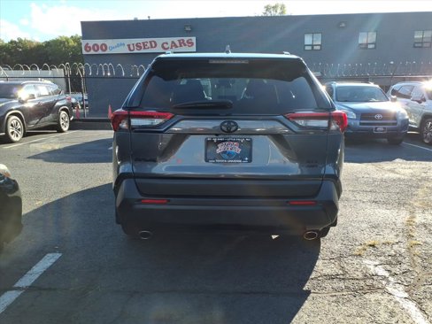 Certified 2022 Toyota RAV4 XLE image 5